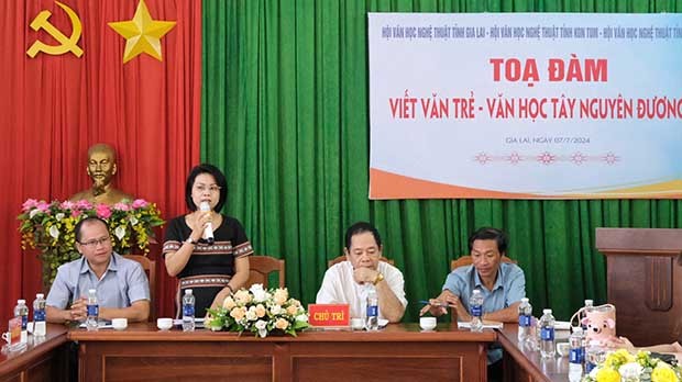 Gia Lai: Tọa đàm Văn học “Viết văn trẻ – Văn học Tây Nguyên đương đại”