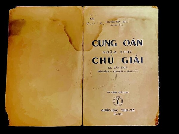 cuon cung oan ngam khuc chu giai cua nguyen gia thieu