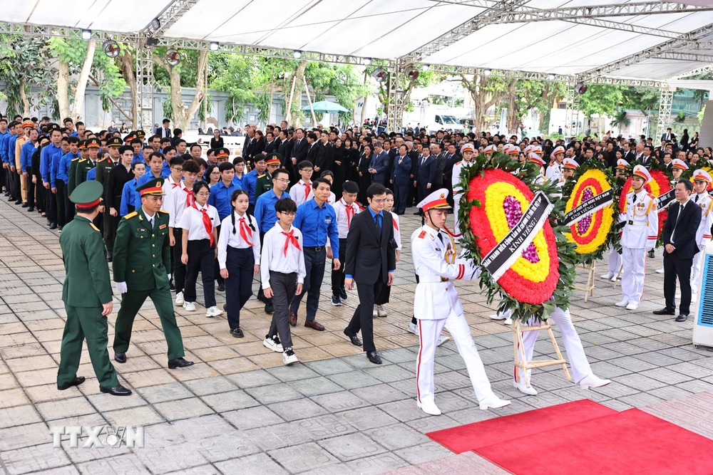 Toàn cảnh lễ viếng Tổng Bí thư Nguyễn Phú Trọng chiều 25/7