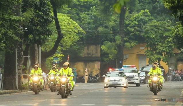 Hơn 150 chốt trực bảo đảm an toàn giao thông phục vụ Lễ Quốc tang