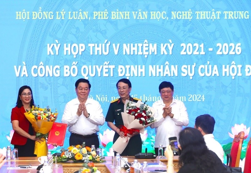 Hội đồng Lý luận, phê bình VHNT Trung ương có tân Phó Chủ tịch