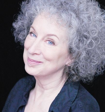 Margaret Atwood: Bánh mì