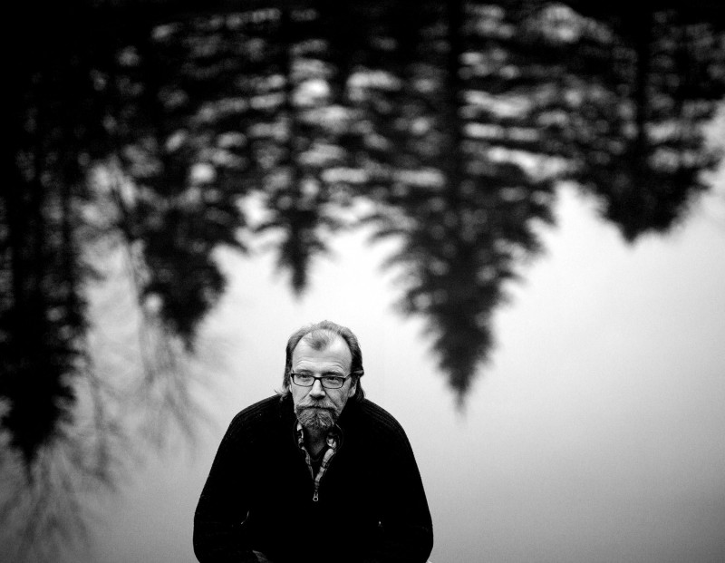 George Saunders: Thác nước