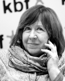 Svetlana Alexievich: Hãy đứng về phía điều thiện