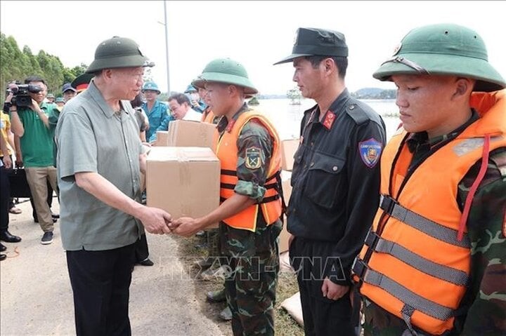 Tổng Bí thư, Chủ tịch nước Tô Lâm: “Cứu dân là ưu tiên cao nhất”