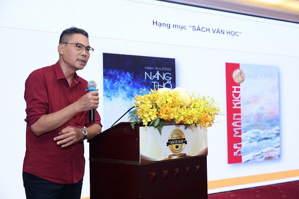 Tiểu thuyết "Nắng Thổ Tang" của Đinh Phương đoạt giải Sách hay 2024