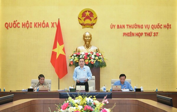 Khai mạc phiên họp thứ 38 của Ủy ban Thường vụ Quốc hội