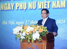 Phụ nữ Việt Nam: Không ngừng nỗ lực để trở thành người phụ nữ thời đại mới