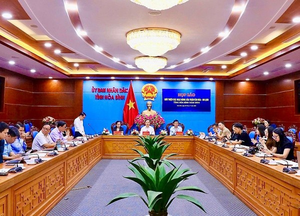 ban tin van nghe dac sac tuan le van hoa du lich hoa binh nam 2024