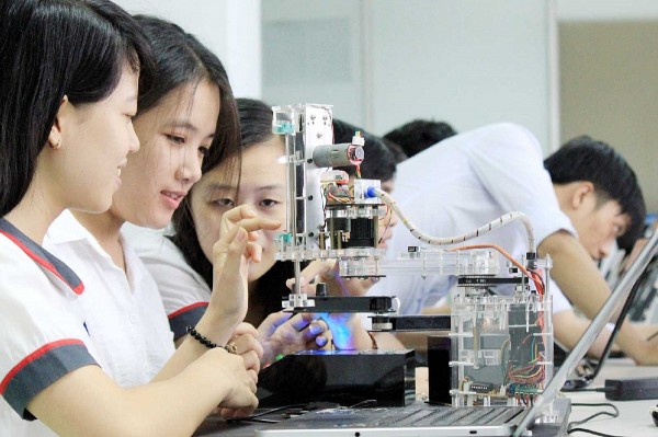 Bộ GD&ĐT: Đề xuất đánh giá học sinh bằng khung năng lực số