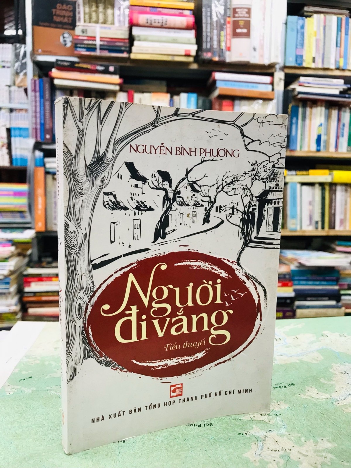 Những mảnh vỡ lịch sử và đối thoại quá khứ - hiện tại trong tiểu thuyết Việt Nam đương đại