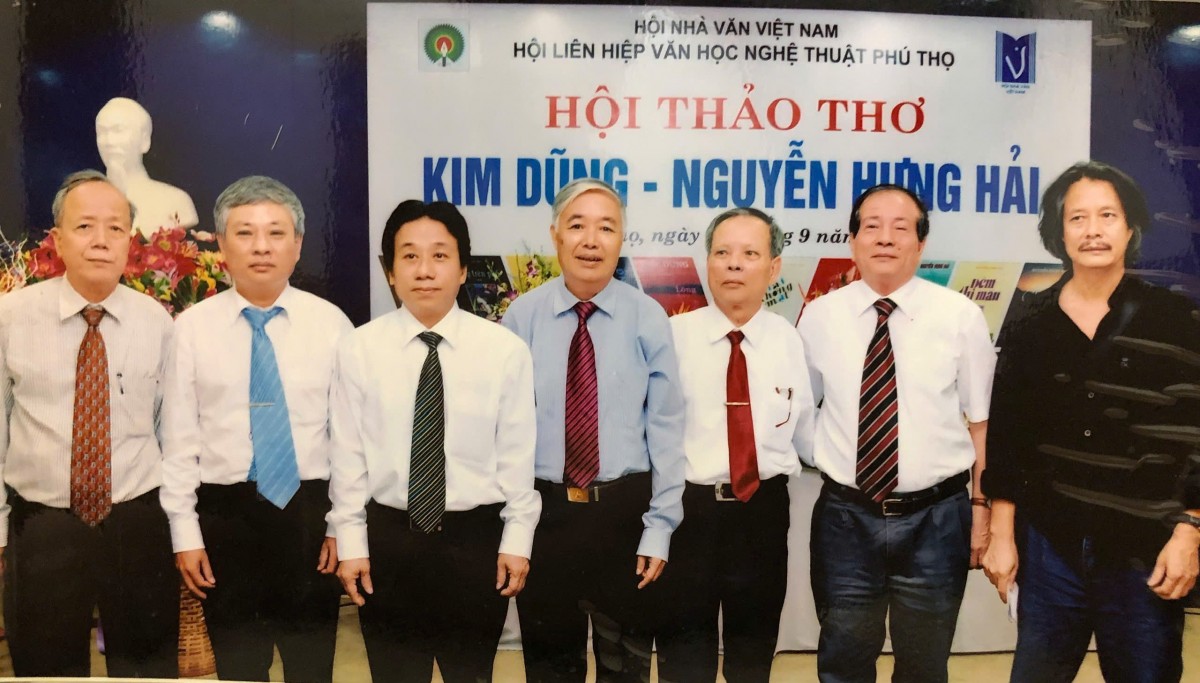 Nhà thơ Kim Dũng - Một dấu ấn thi ca miền đất Tổ