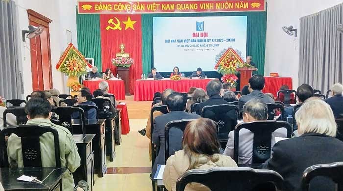 Đại hội Hội Nhà văn Việt Nam nhiệm kỳ XI (2025 - 2030) khu vực  Bắc miền Trung