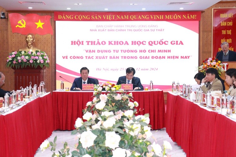 Hội thảo khoa học quốc gia Vận dụng tư tưởng Hồ Chí Minh về công tác xuất bản trong giai đoạn hiện nay. Ảnh: Chinhphu.vn