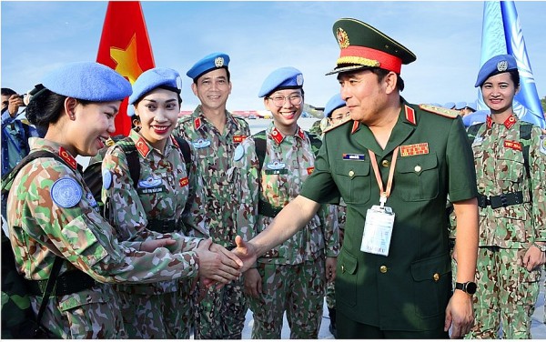 khoi dong giai thuong ve de tai llvt va chien tranh cach mang giai doan 2021 2025