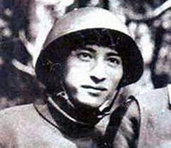 ky niem ve lan gap con chim lua cua canh rung truong son