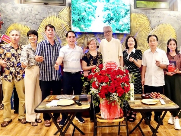 Nhà sưu tập Nguyễn Mạnh Phúc - Cả đời đau đáu với quê hương