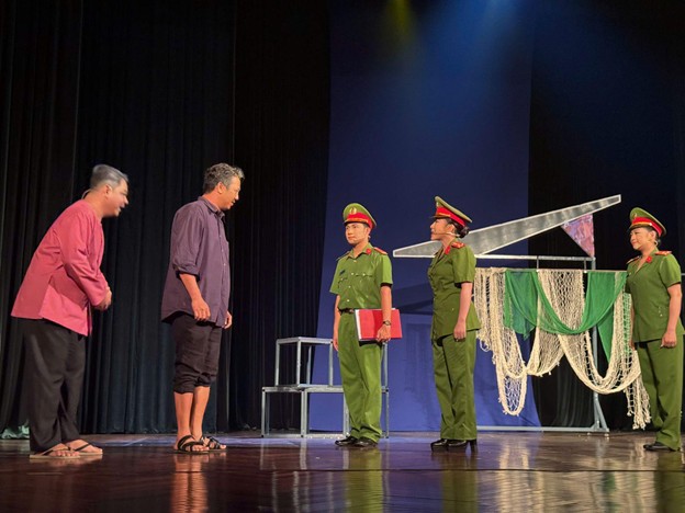 Hình tượng chiến sĩ công an trên sân khấu: Sự chân thực sẽ đi vào lòng người