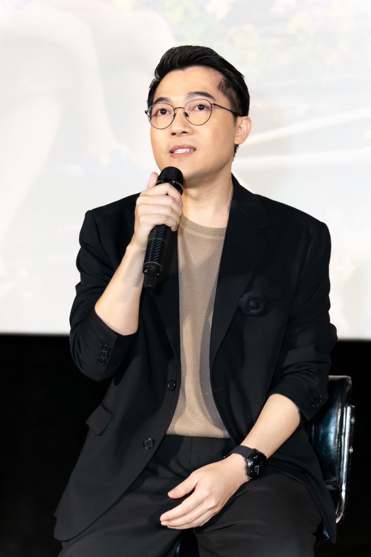 Chốt đơn! và câu hỏi về nhân dạng kỹ thuật số trong điện ảnh