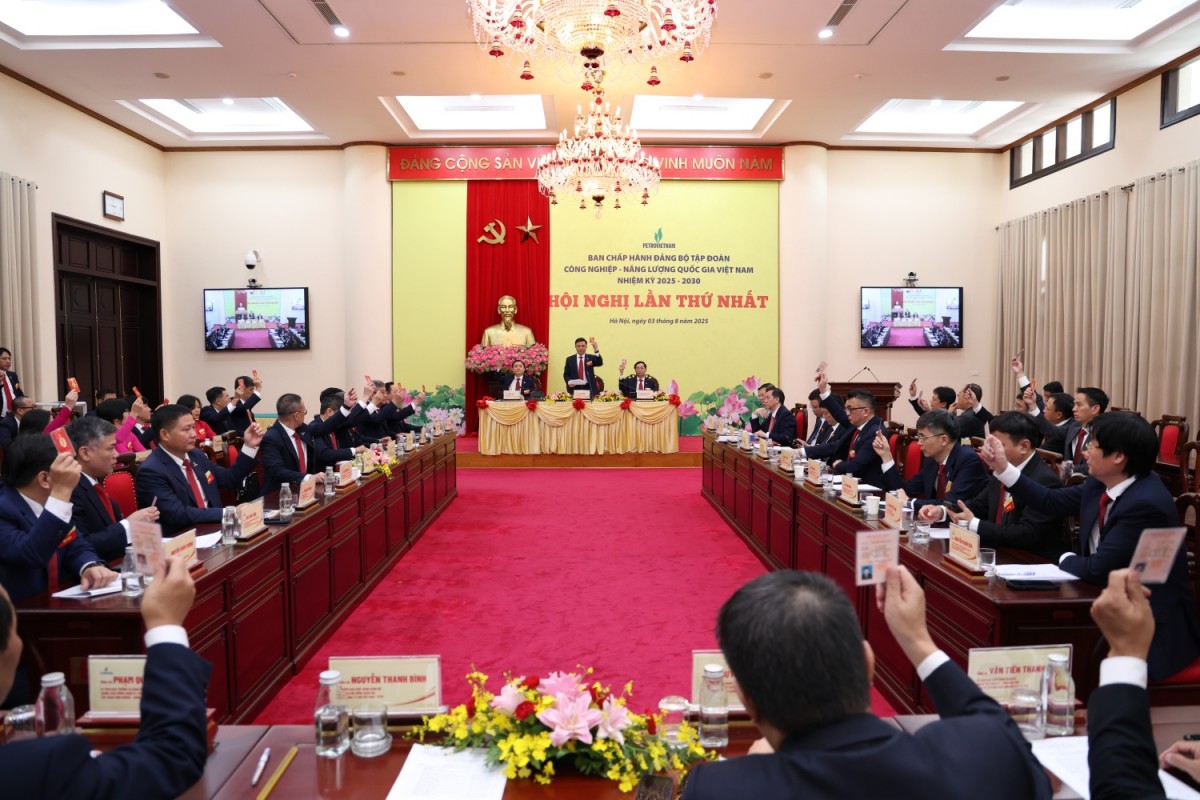 Đồng chí Bùi Ngọc Dương - Bí thư Đảng ủy, Chủ tịch HĐQT BSR được bầu vào Ban Thường vụ Đảng ủy Petrovietnam nhiệm kỳ 2025–2030