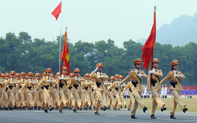 Gần 3.000 người tham gia diễu hành chương trình Ngày hội Vì Thủ đô bình yên