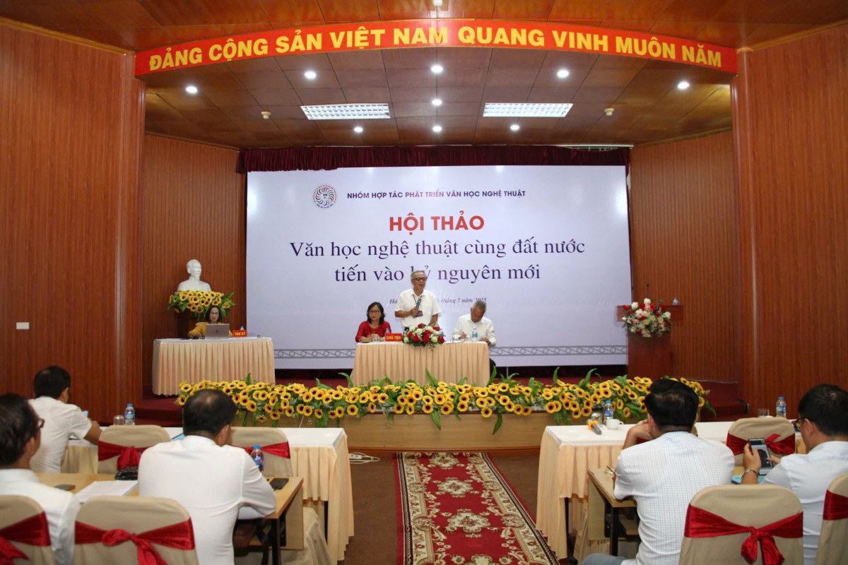 Một số hướng phát triển Văn học nghệ thuật trong kỷ nguyên mới