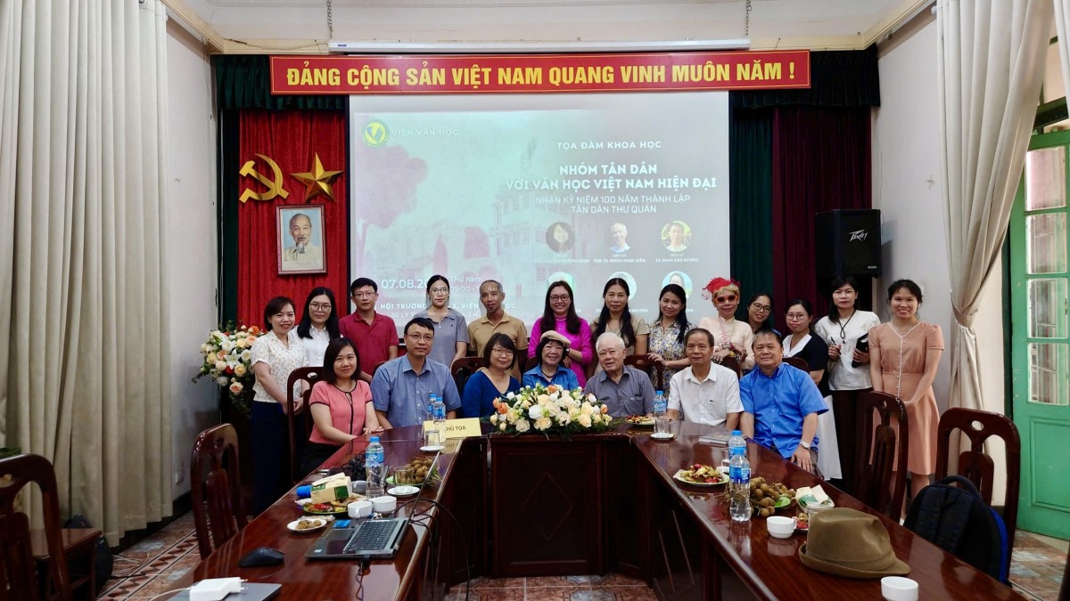 Nhóm Tân Dân với Văn học Việt Nam hiện đại