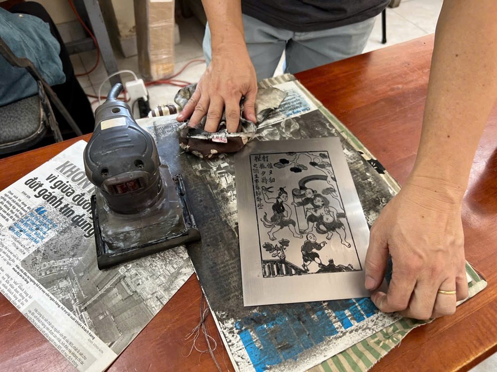 Các tác phẩm được kết hợp giữa truyền thống và công nghệ, qua đó làm nổi bật vai trò của bản sắc văn hoá dân tộc trong nghệ thuật đương đại