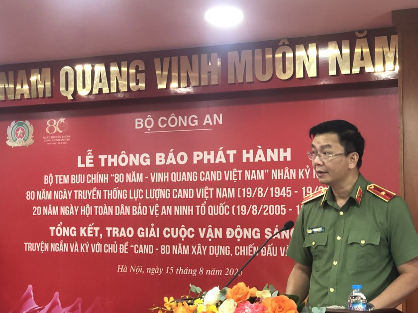 Thiếu tướng Phạm Kim Đĩnh, Cục trưởng X03 phát biểu tại buổi lễ. Ảnh: V.T