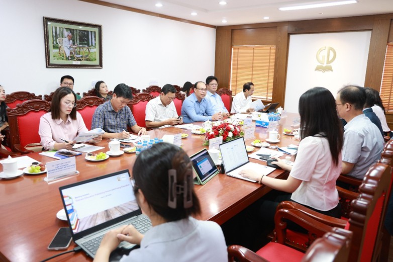 Nhà xuất bản Giáo dục Việt Nam tiếp đón và làm việc với Công ty Giáo dục Visang, Hàn Quốc