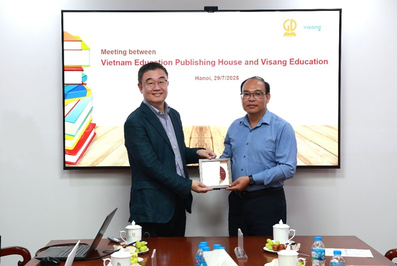Nhà xuất bản Giáo dục Việt Nam tiếp đón và làm việc với Công ty Giáo dục Visang, Hàn Quốc