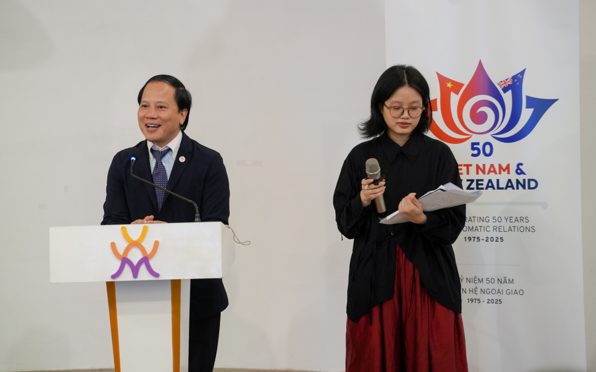 Triển lãm "Rằng ngày mai sẽ" - Khi nghệ thuật kết nối Việt Nam và New Zealand