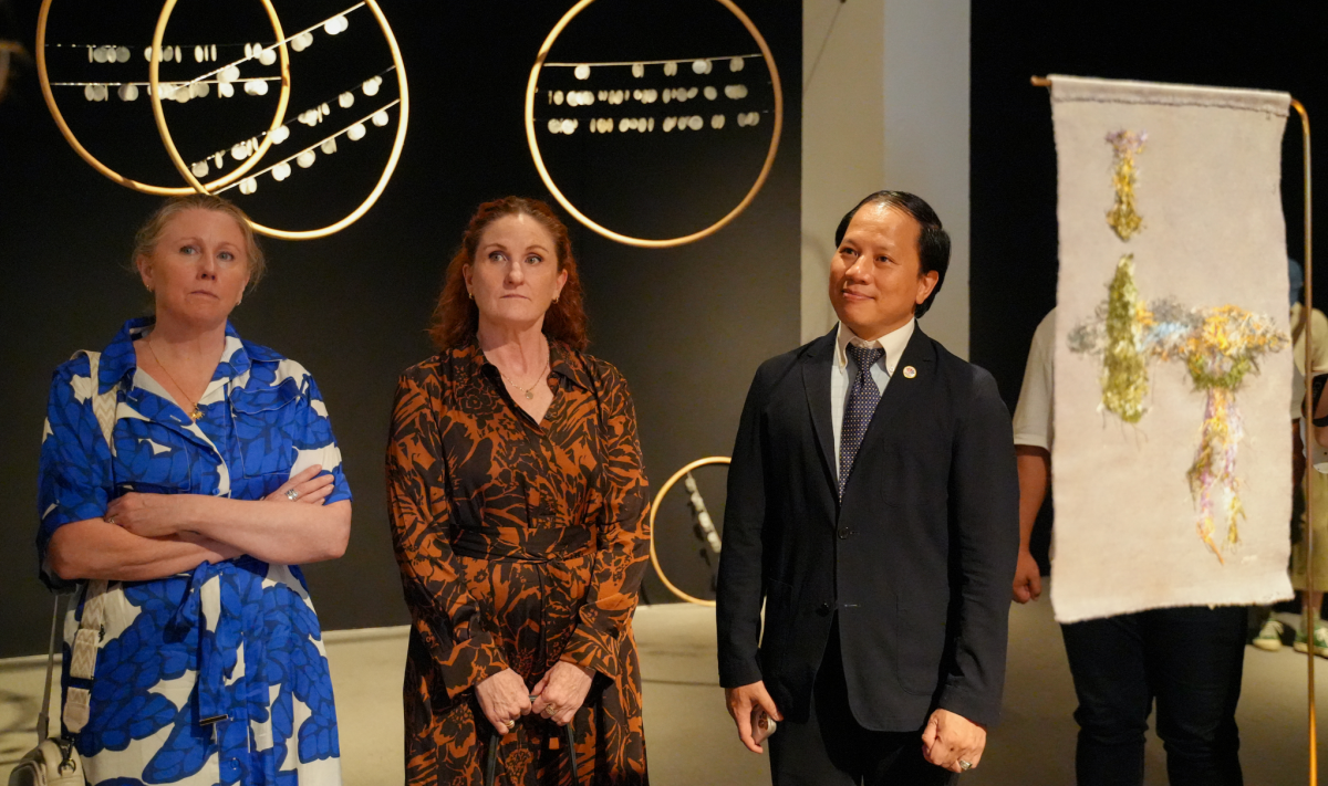 Triển lãm "Rằng ngày mai sẽ" - Khi nghệ thuật kết nối Việt Nam và New Zealand