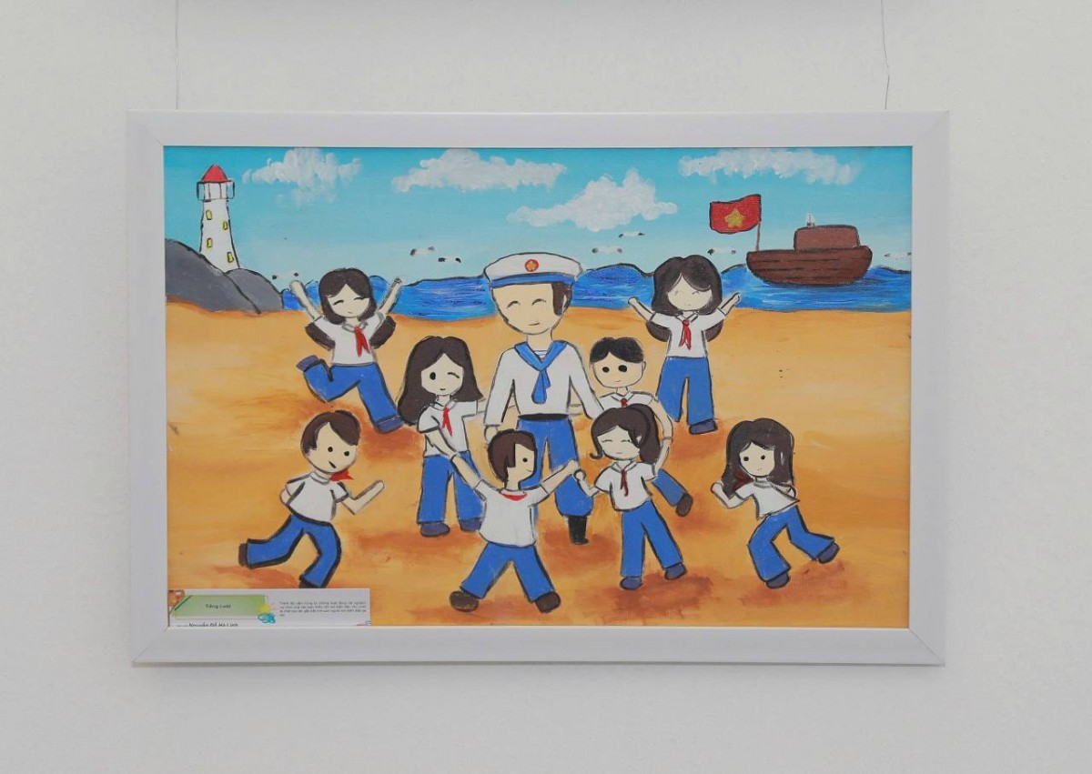 Khai mạc triển lãm "Chúng ta là trẻ em"