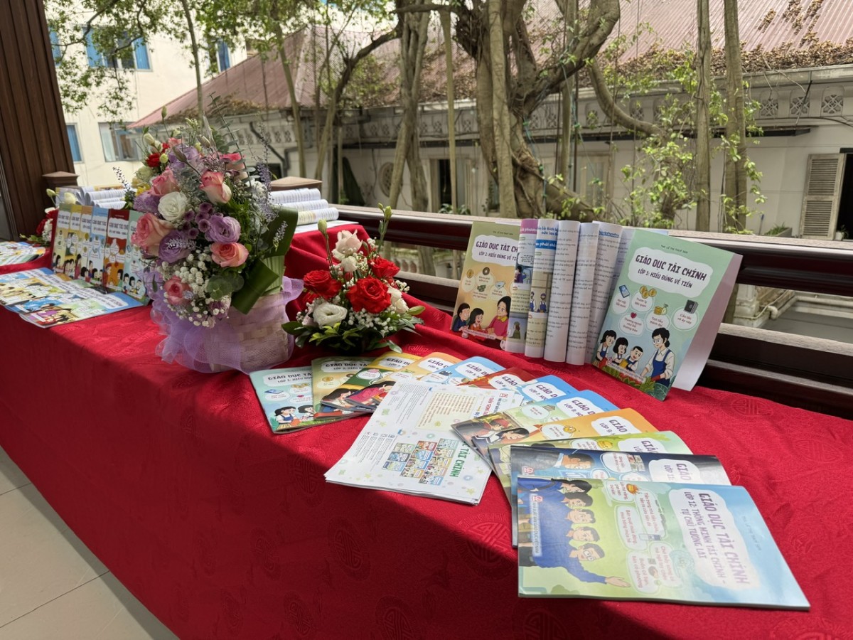 Giáo dục tài chính và những định hướng cho thế hệ trẻ