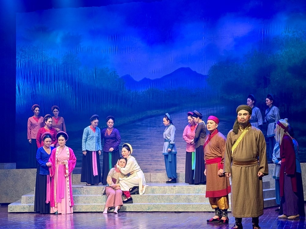 Kịch tính của vở chèo mang đến sự hấp dẫn cho khán giả. Ảnh: BTC