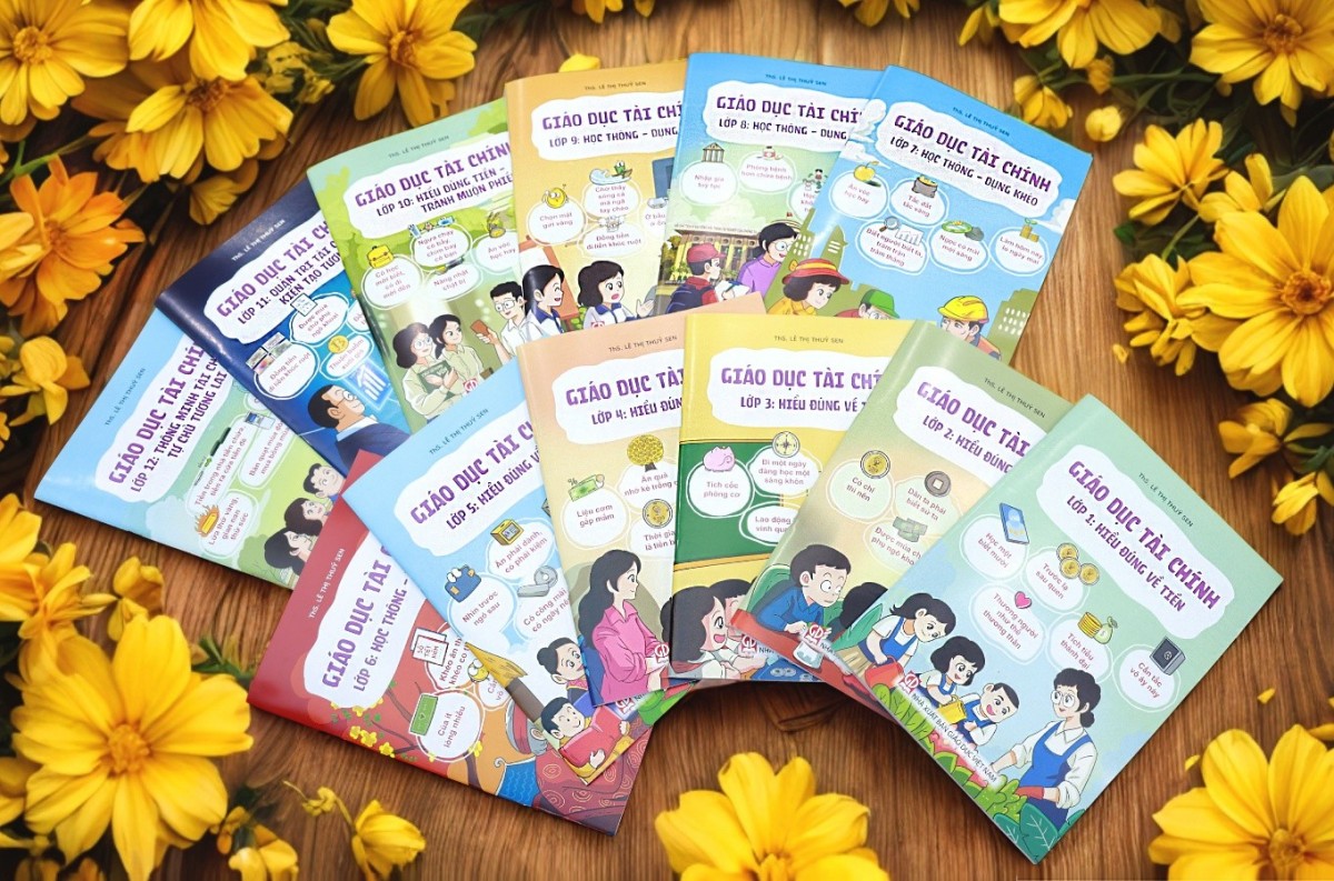 Nhà xuất bản Giáo dục Việt Nam ra mắt bạn đọc bộ sách "Giáo dục tài chính"