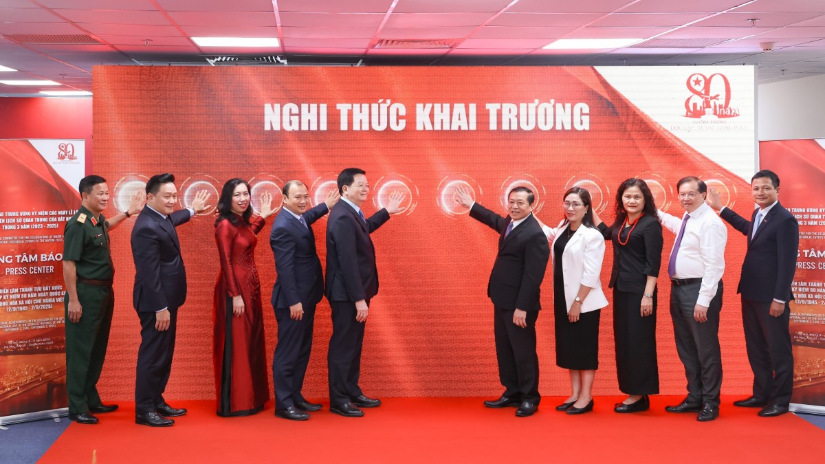 Khai trương Trung tâm báo chí truyền thông sự kiện A 80