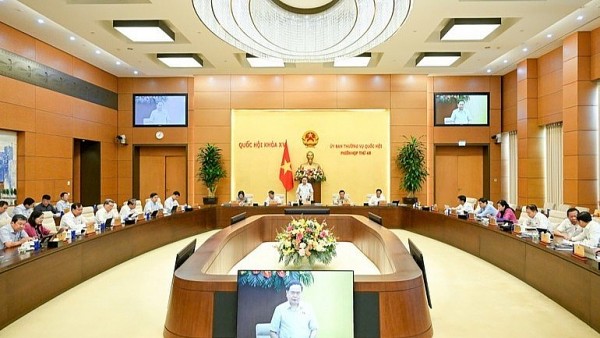 chuong trinh lap phap nam 2025 duoc dieu chinh theo trinh tu thu tuc rut gon