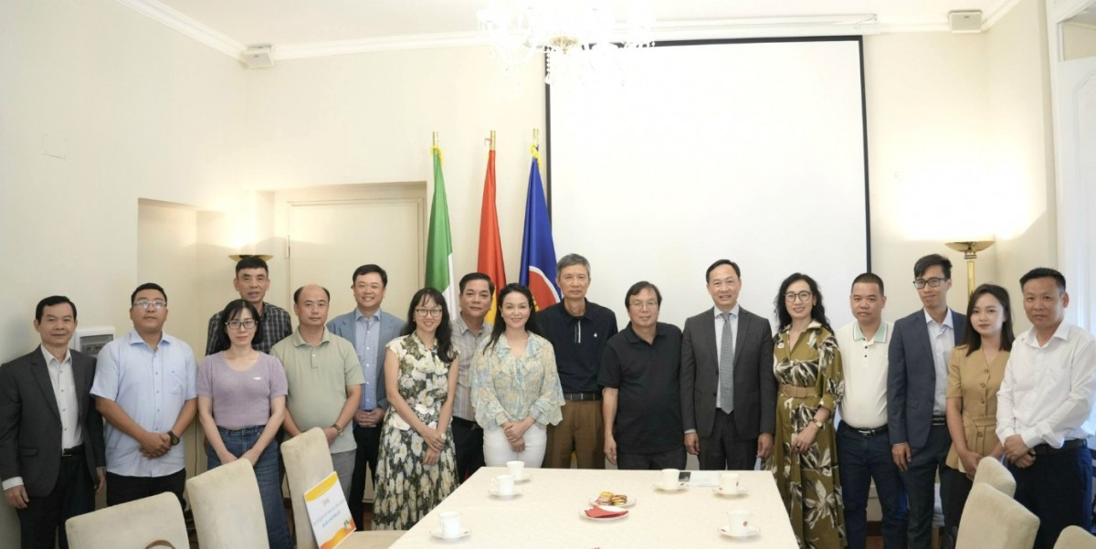 Nhà xuất bản Giáo dục Việt Nam được UNESCO trao tặng Bằng Doanh nghiệp Văn hóa