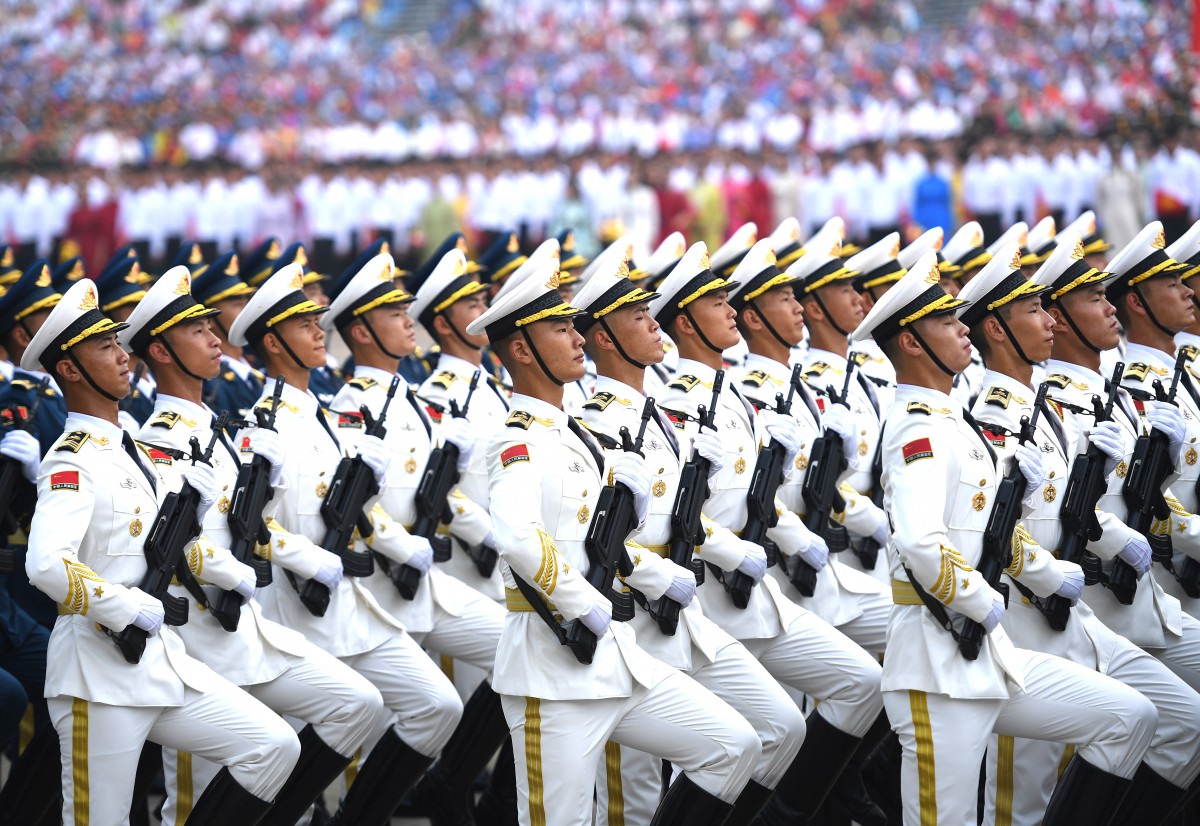 Chào đón các đội diễu binh nước ngoài cùng kiều bào dự Lễ kỷ niệm 80 năm Quốc khánh 2/9