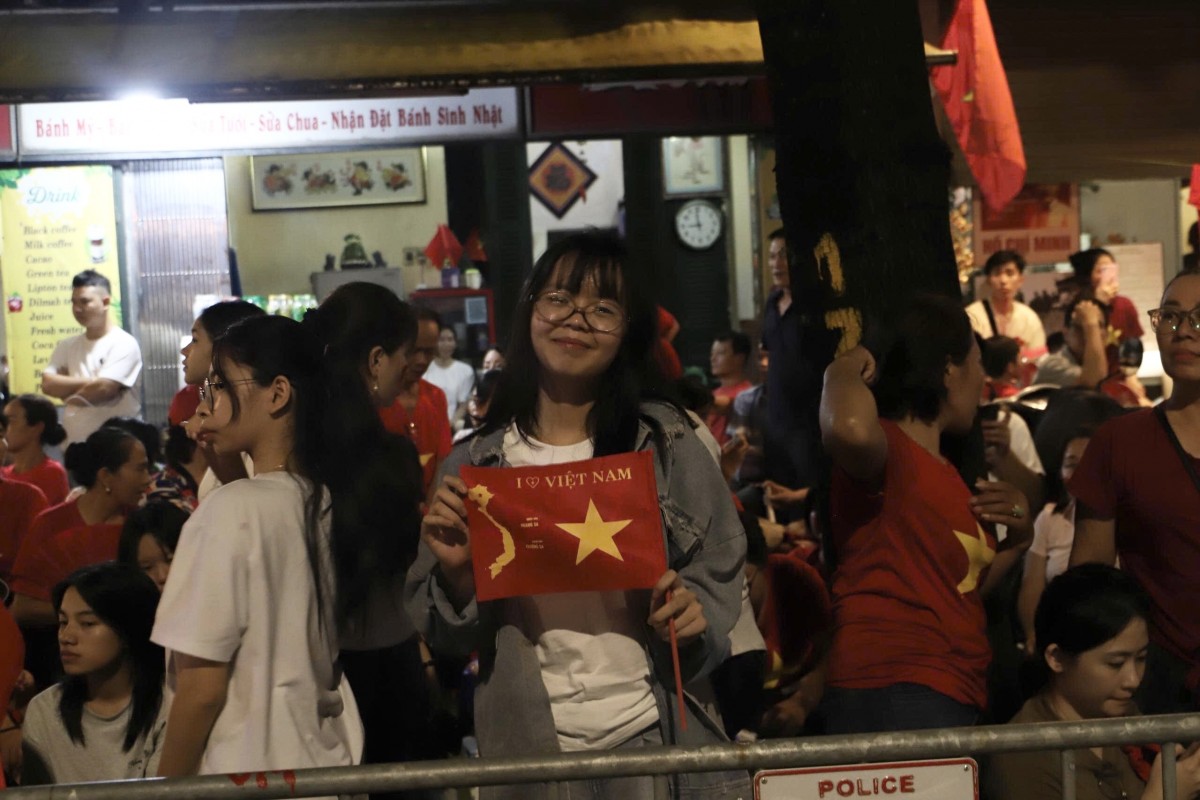 Hà Nội một đêm không ngủ