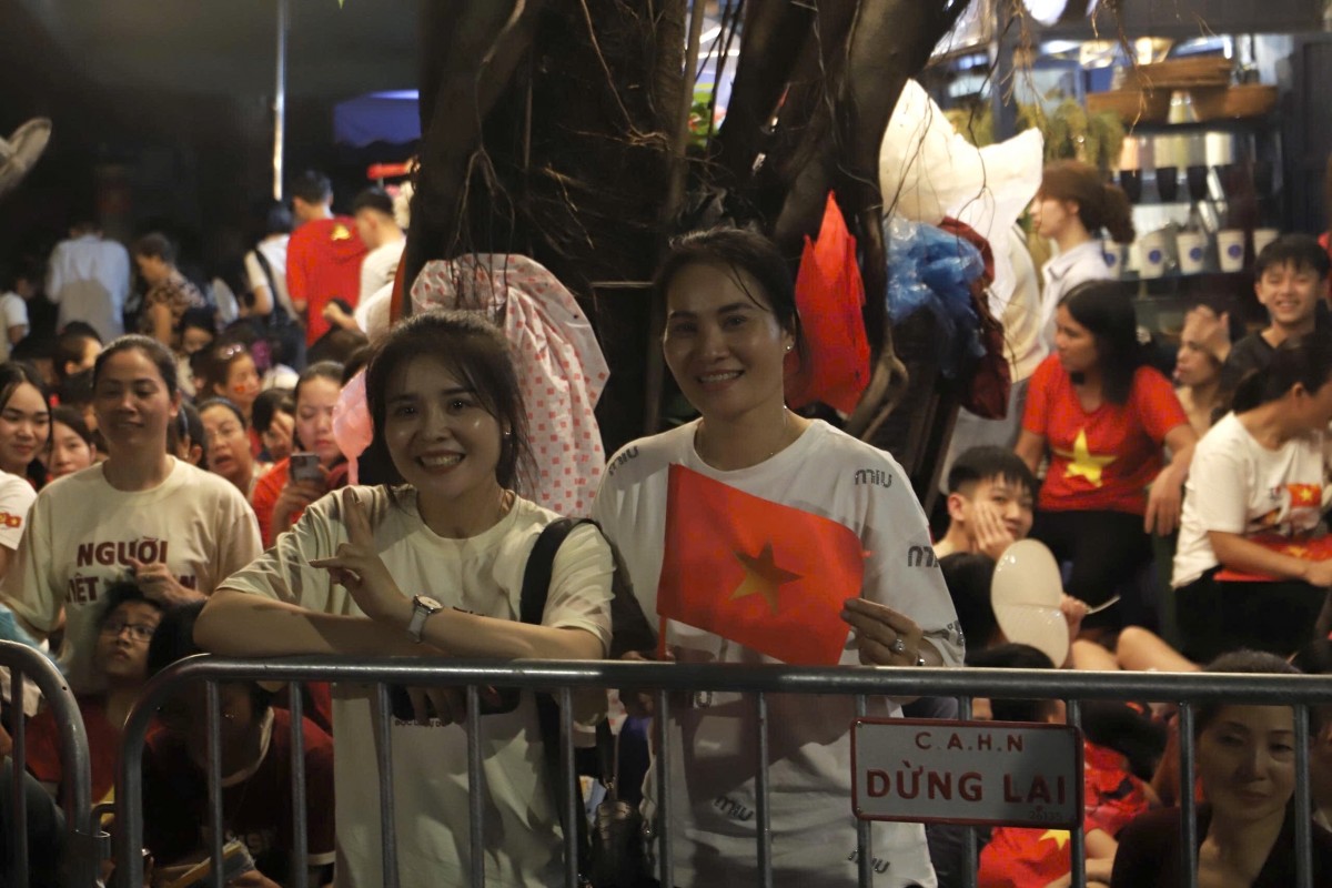 Hà Nội một đêm không ngủ