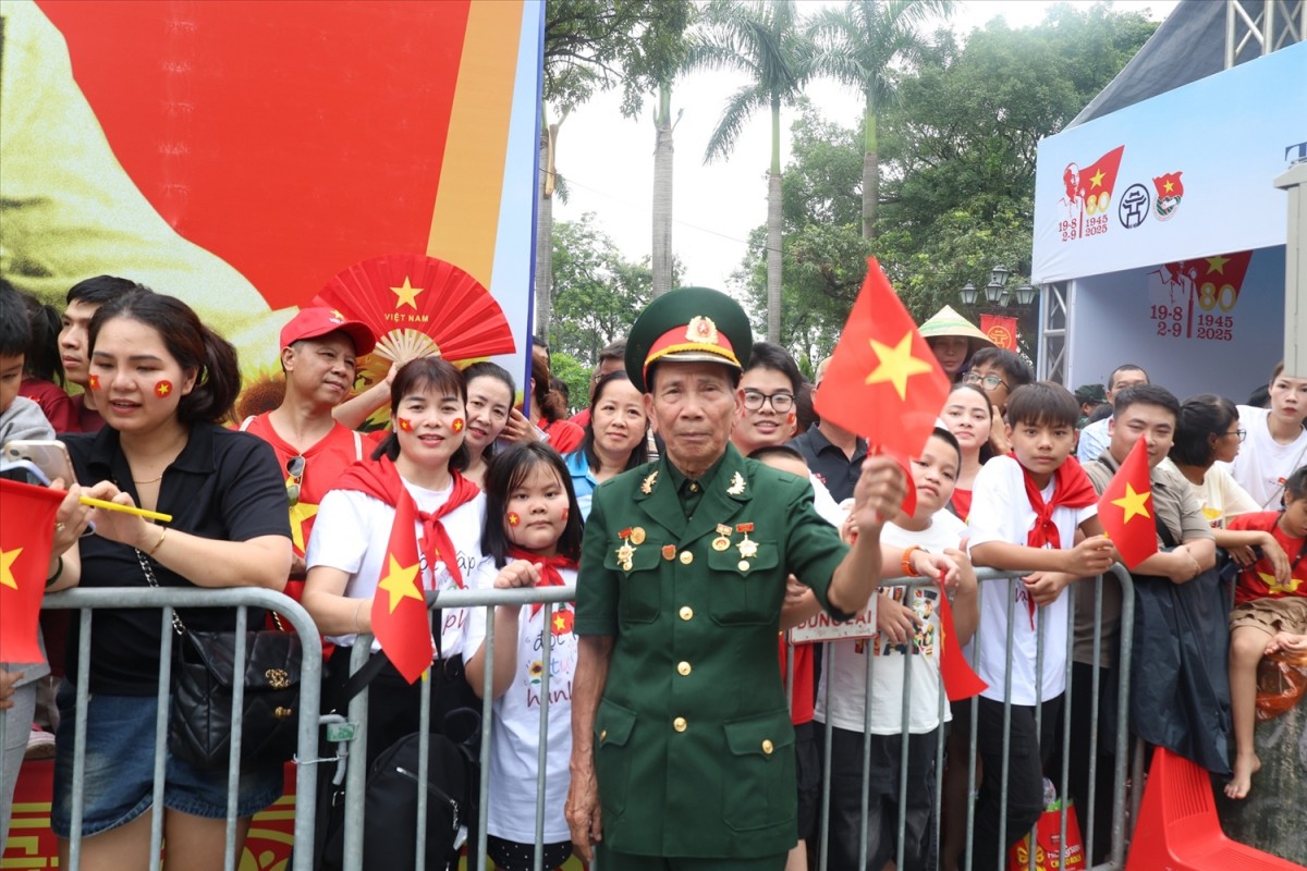 Về sự trao truyền