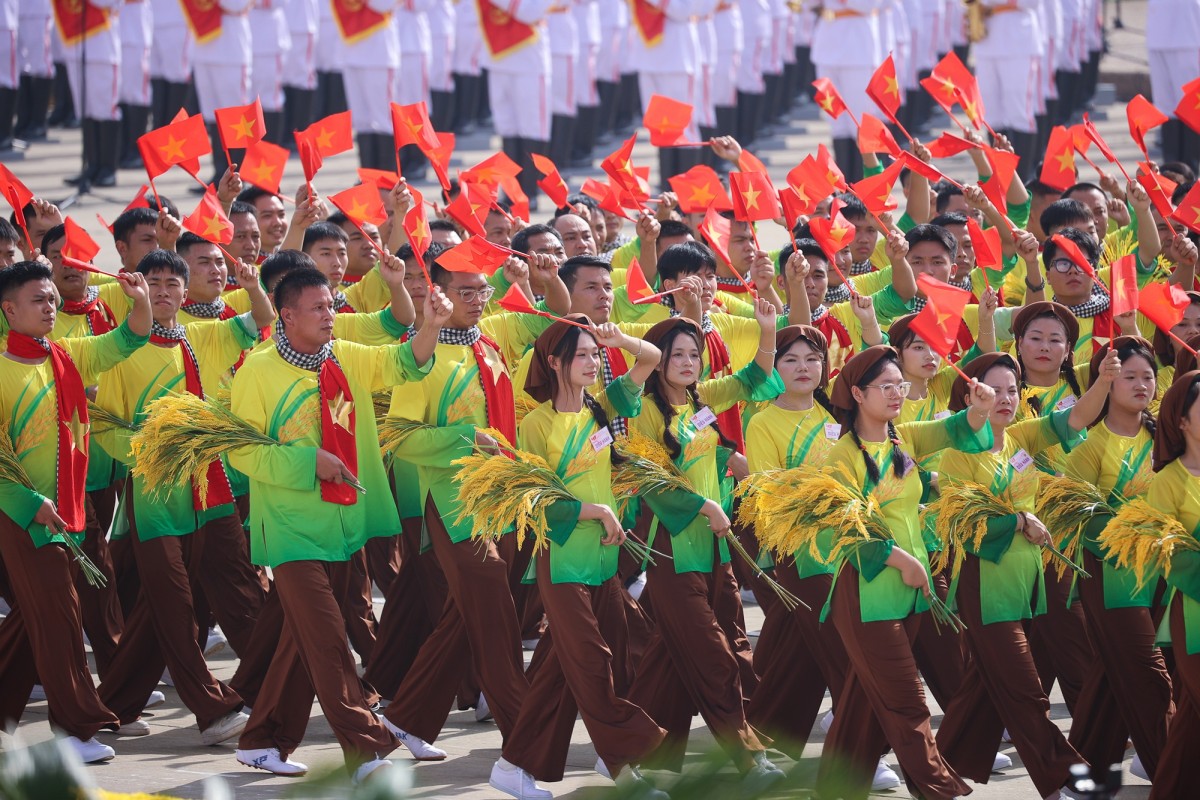 Biểu tượng sức mạnh, niềm tin và khát vọng Việt Nam