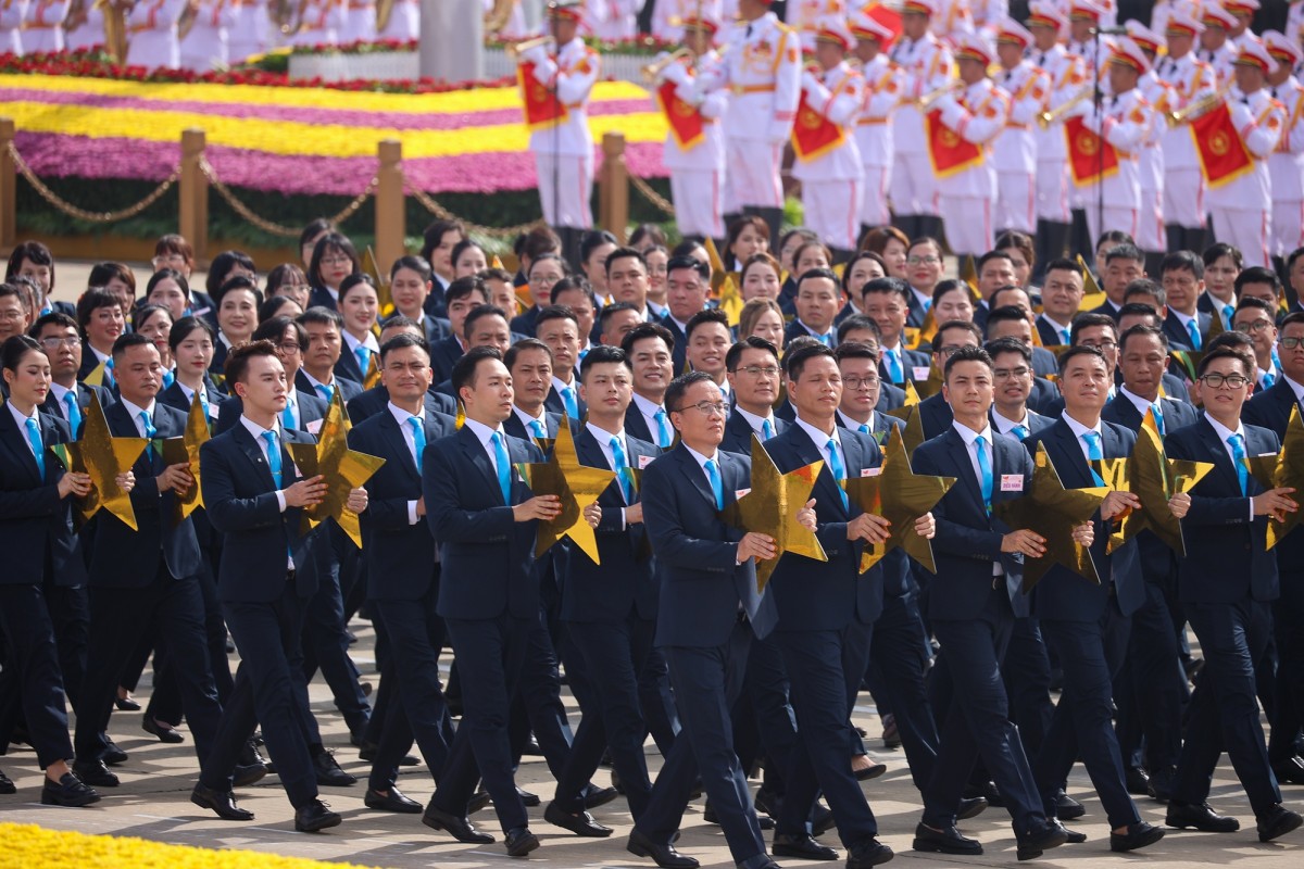 Biểu tượng sức mạnh, niềm tin và khát vọng Việt Nam