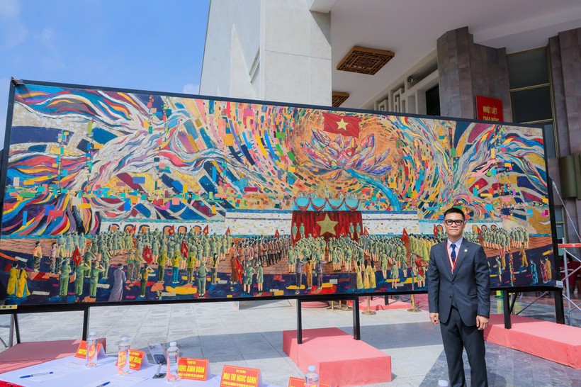 Tác phẩm sơn mài khổ lớn 