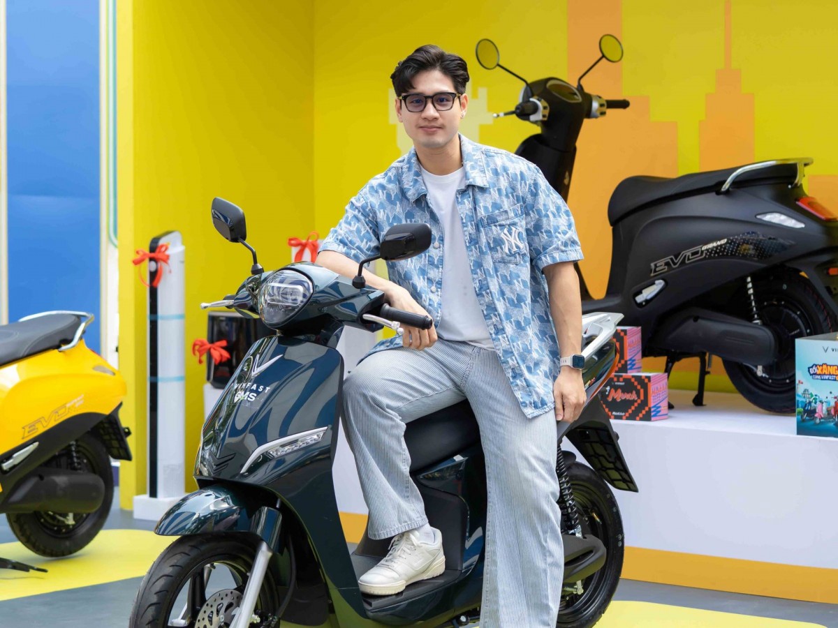 Người dùng lợi cả đôi đường khi mua xe máy điện VinFast Feliz Neo