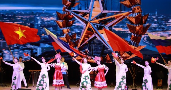 Văn hóa làm nền tảng - nghệ thuật là phương tiện để Việt Nam hòa nhập cùng thế giới