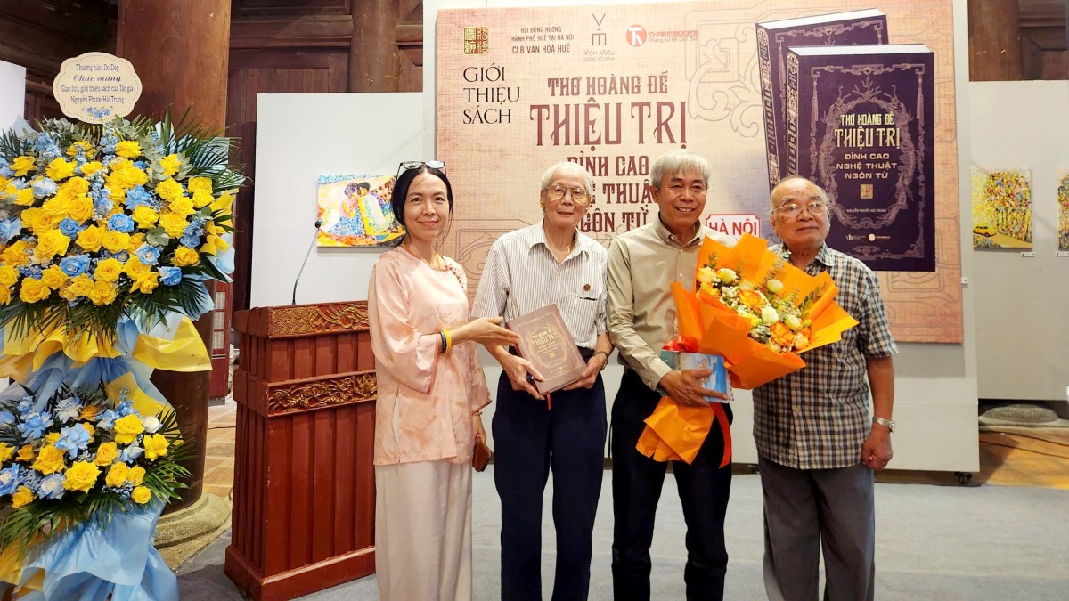 Thơ Hoàng đế Thiệu Trị - Đỉnh cao nghệ thuật ngôn từ